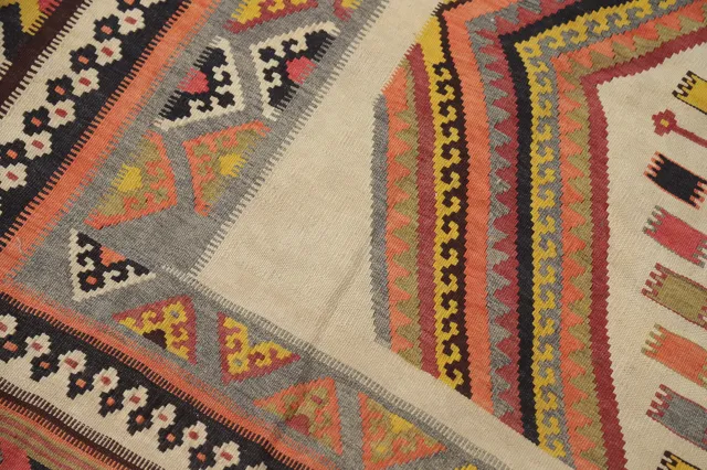 https://image-static-obj.rugsource.com/small/150056_2951099_5b55ae07.jpeg