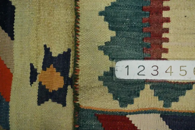 https://image-static-obj.rugsource.com/small/150082_2950956_b461e8b2.jpeg