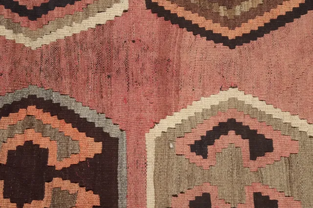 https://image-static-obj.rugsource.com/small/150108_2952191_589d03bd.jpeg