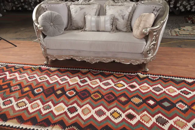 https://image-static-obj.rugsource.com/small/150112_2951983_55920e5a.jpeg