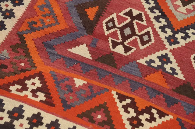 https://image-static-obj.rugsource.com/small/150132_2955354_7d3b33a3.jpeg