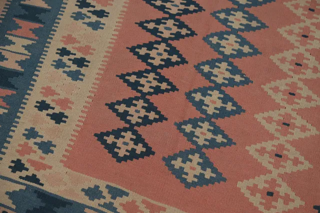 https://image-static-obj.rugsource.com/small/150136_2955392_d7e07234.jpeg