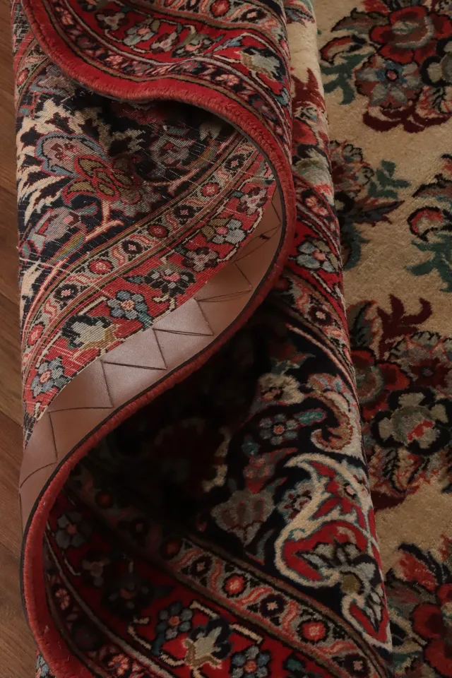 https://image-static-obj.rugsource.com/small/150324_2965711_d235a99c.jpeg
