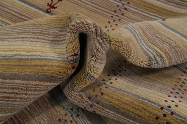 https://image-static-obj.rugsource.com/small/150402_2971032_f942f1f1.jpeg