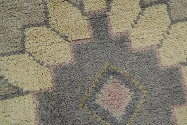 https://image-static-obj.rugsource.com/small/150792_2975010_410c65bf.jpeg