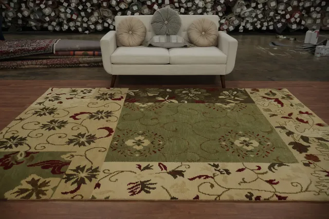 https://image-static-obj.rugsource.com/small/151001_3135534_95271a17.jpeg