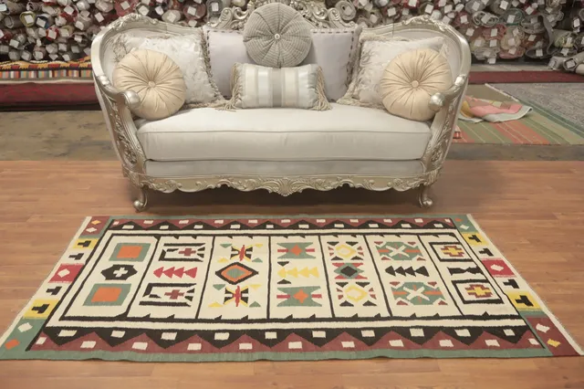 https://image-static-obj.rugsource.com/small/151231_2984557_74365e5b.jpeg