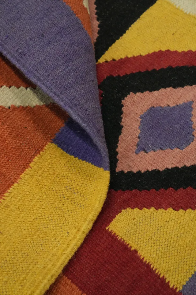 https://image-static-obj.rugsource.com/small/151271_2982449_b4d813ed.jpeg