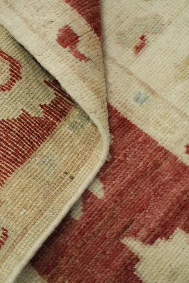 https://image-static-obj.rugsource.com/small/151564_2985290_bb537775.jpeg