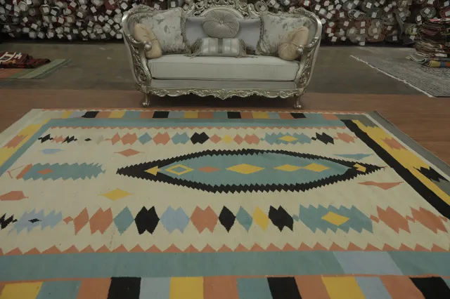 https://image-static-obj.rugsource.com/small/151686_2987459_e1833876.jpeg