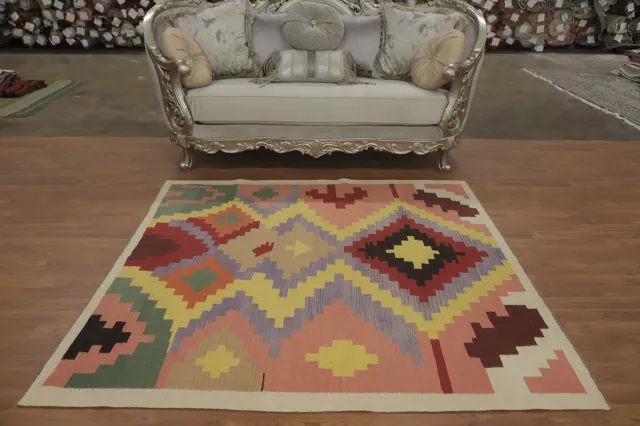 https://image-static-obj.rugsource.com/small/151692_2987592_9646b087.jpeg
