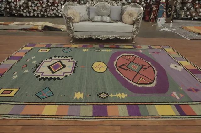 https://image-static-obj.rugsource.com/small/152186_2994805_6c773609.jpeg
