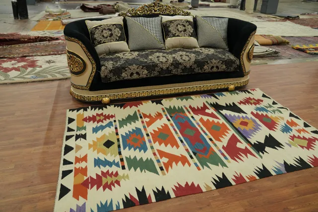 https://image-static-obj.rugsource.com/small/152253_2995509_3f17e0a3.jpeg
