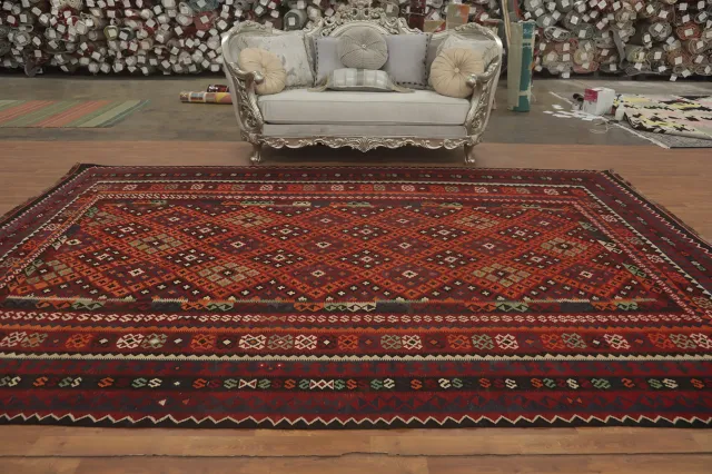 https://image-static-obj.rugsource.com/small/152312_2996011_0d635457.jpeg