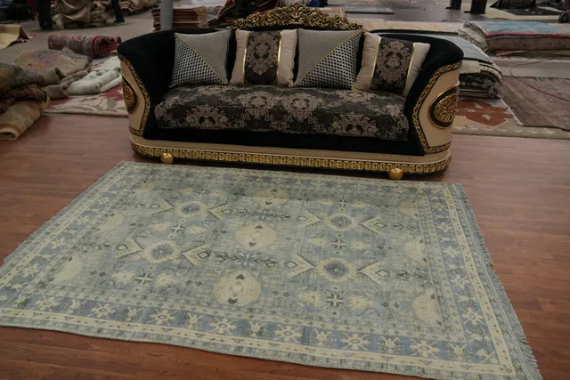 https://image-static-obj.rugsource.com/small/152754_3004521_81b0b58e.jpeg