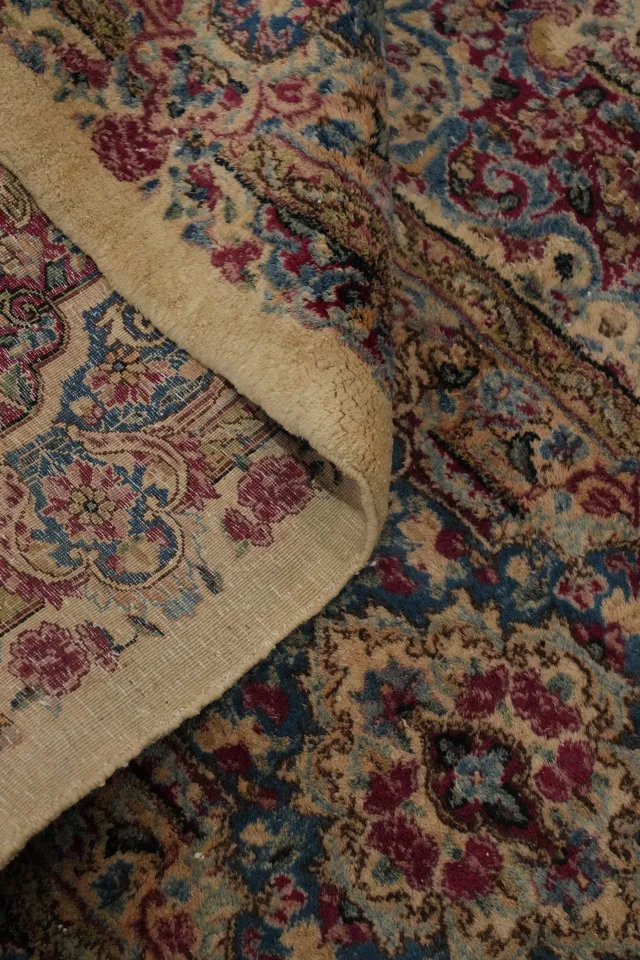 https://image-static-obj.rugsource.com/small/152797_3004922_426d8b50.jpeg