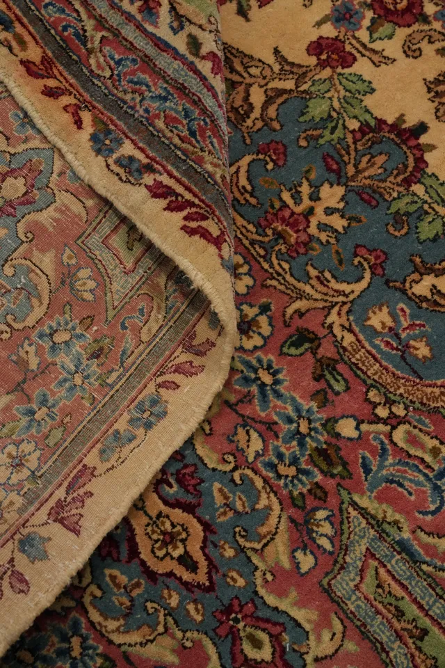 https://image-static-obj.rugsource.com/small/152803_3005266_cb84f0d1.jpeg