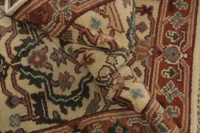 https://image-static-obj.rugsource.com/small/153101_3009204_c955c4ea.jpeg