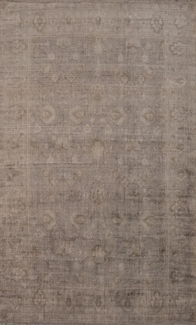 https://image-static-obj.rugsource.com/small/153132_3009360_ba2e4560.jpeg