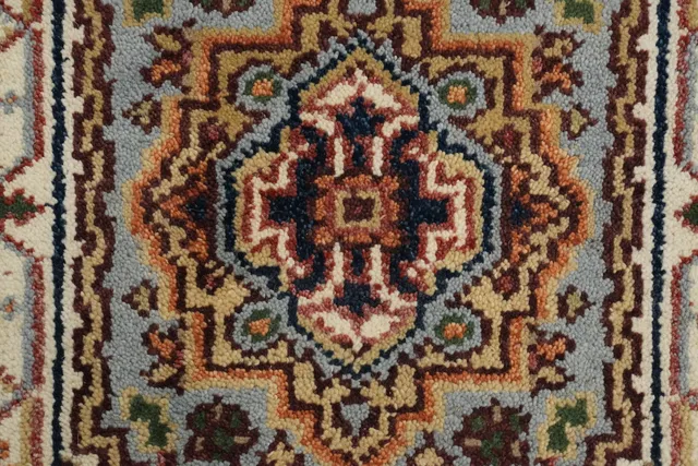 https://image-static-obj.rugsource.com/small/153159_3087942_ed2c31da.jpeg
