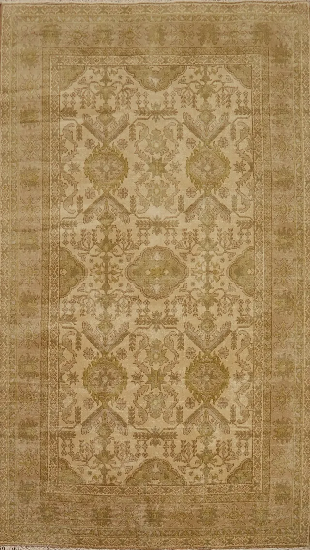https://image-static-obj.rugsource.com/small/153237_3012319_6a4ceef2.jpeg
