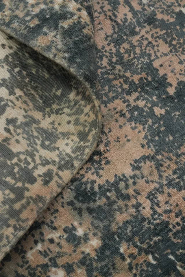 https://image-static-obj.rugsource.com/small/153295_3011352_c54ca7b4.jpeg