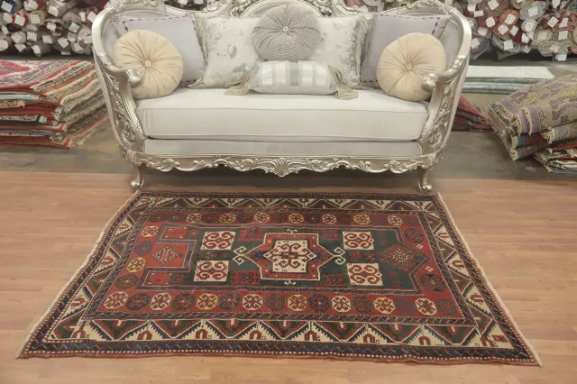 https://image-static-obj.rugsource.com/small/153318_3011005_22f2d11c.jpeg