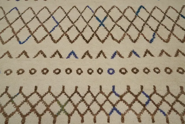 https://image-static-obj.rugsource.com/small/153408_3013047_7153db00.jpeg