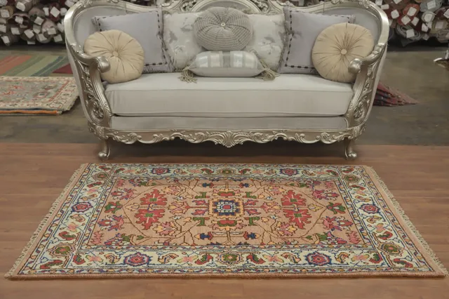 https://image-static-obj.rugsource.com/small/153432_3015326_12f5d7c0.jpeg