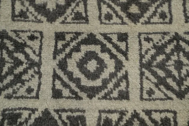 https://image-static-obj.rugsource.com/small/153462_3013540_cb811408.jpeg