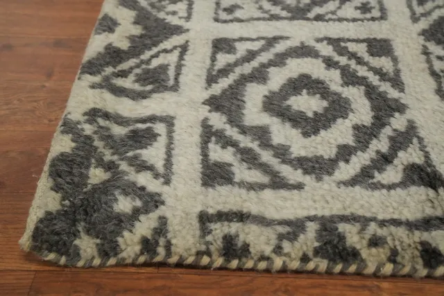 https://image-static-obj.rugsource.com/small/153462_3013545_ab384567.jpeg