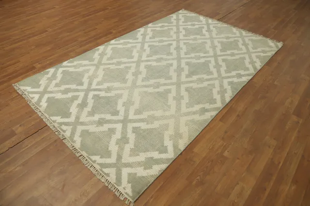 https://image-static-obj.rugsource.com/small/153488_3014686_c8bc93c3.jpeg