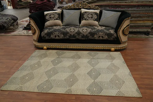 https://image-static-obj.rugsource.com/small/153505_3014758_2979158c.jpeg