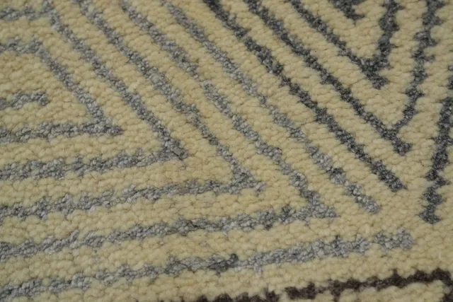 https://image-static-obj.rugsource.com/small/153505_3014763_ee10b169.jpeg