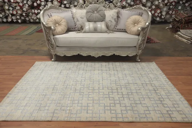 https://image-static-obj.rugsource.com/small/153541_3014378_d944b4ca.jpeg