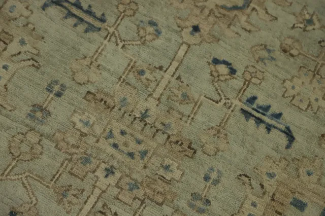 https://image-static-obj.rugsource.com/small/154105_3022307_c2ca4e6f.jpeg