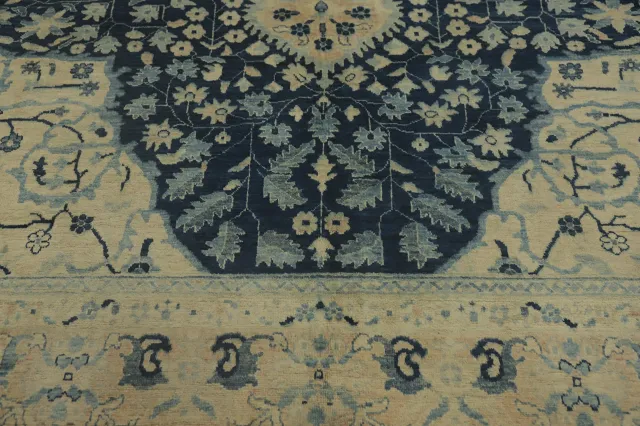https://image-static-obj.rugsource.com/small/154165_3023539_7389e660.jpeg