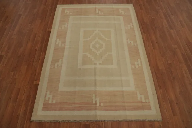 https://image-static-obj.rugsource.com/small/154483_3026570_84b7893b.jpeg