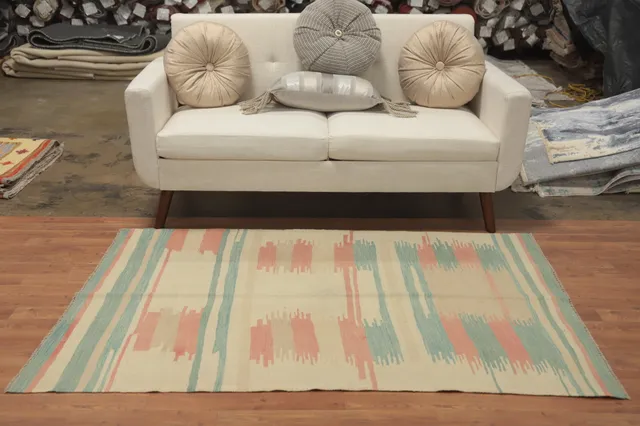 https://image-static-obj.rugsource.com/small/154532_3042705_2b9c1824.jpeg