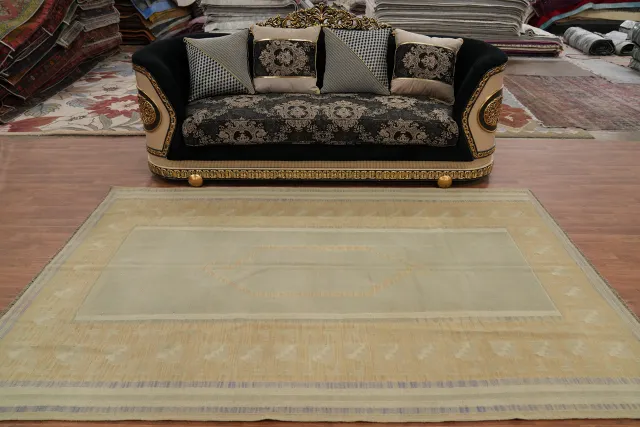 https://image-static-obj.rugsource.com/small/154600_3036563_afbd72cd.jpeg