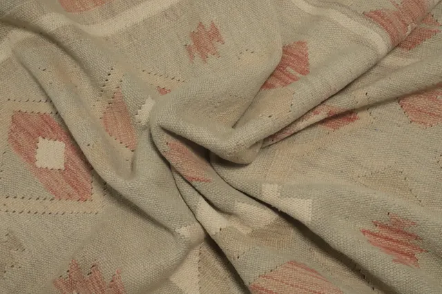 https://image-static-obj.rugsource.com/small/154675_3031534_4b6b3347.jpeg