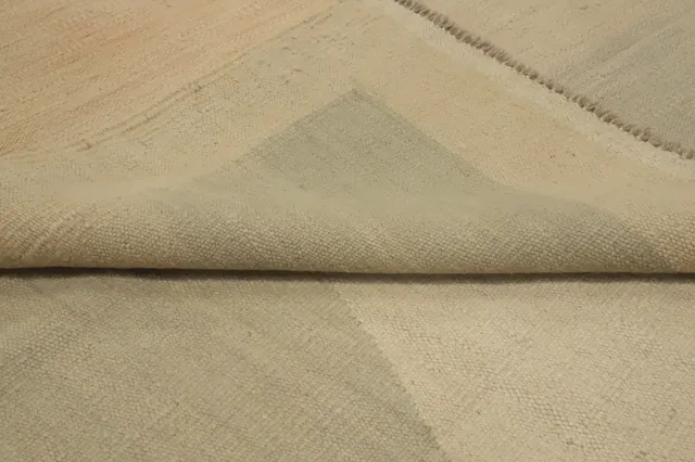 https://image-static-obj.rugsource.com/small/154681_3027164_fff47501.jpeg