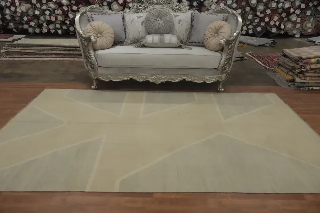 https://image-static-obj.rugsource.com/small/154685_3031667_105b2deb.jpeg