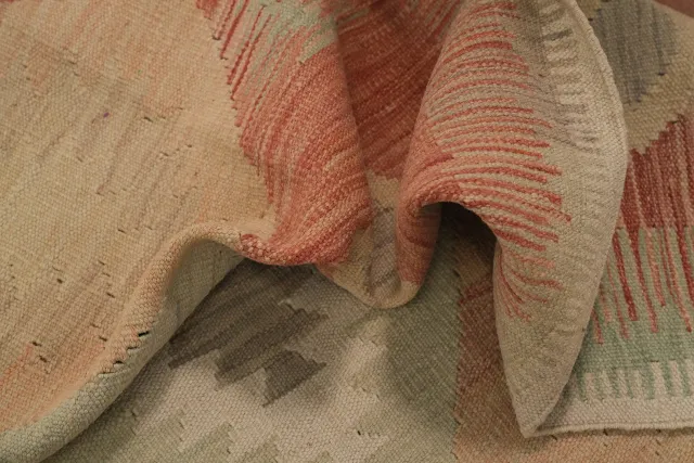 https://image-static-obj.rugsource.com/small/154699_3027523_1f3ff002.jpeg