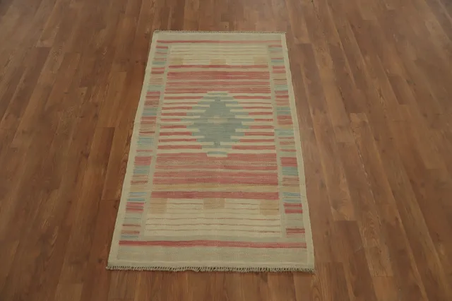 https://image-static-obj.rugsource.com/small/155022_3060929_ea4641cc.jpeg