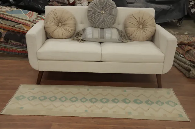 https://image-static-obj.rugsource.com/small/155024_3060954_7c354238.jpeg