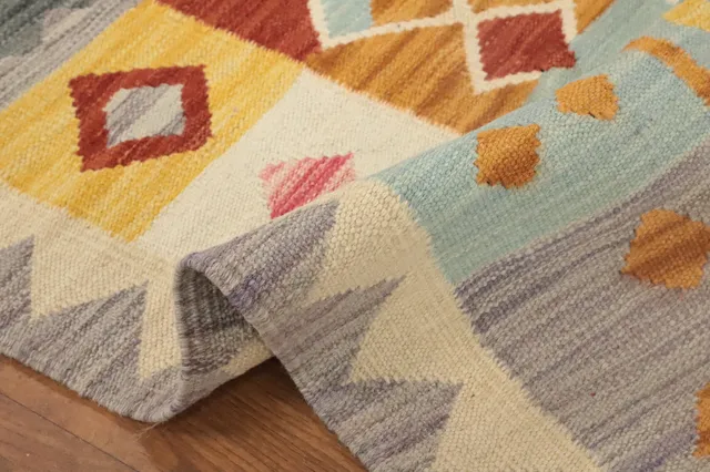https://image-static-obj.rugsource.com/small/155050_3062289_38f81972.jpeg