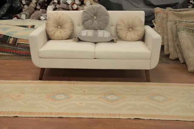 https://image-static-obj.rugsource.com/small/155070_3058989_463c58fb.jpeg
