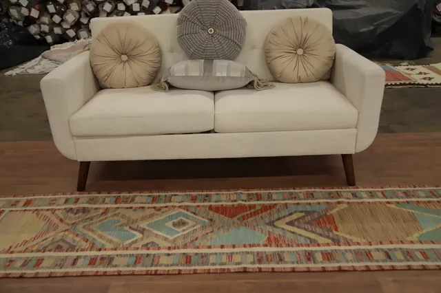 https://image-static-obj.rugsource.com/small/155124_3074139_c6a50042.jpeg