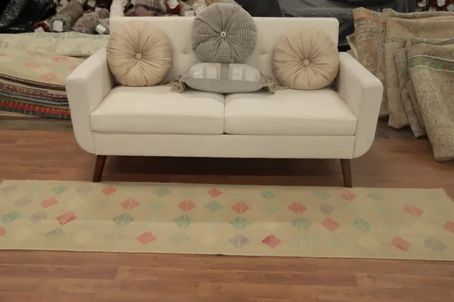 https://image-static-obj.rugsource.com/small/155128_3059110_9dc3679b.jpeg